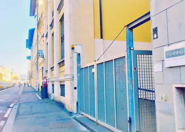 Bright Gioberti Courtyard